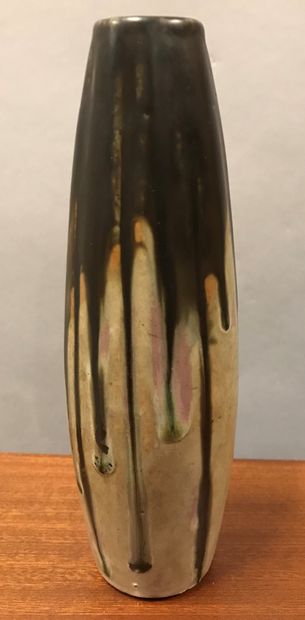 MÉTÉNIER :
Ovoid ceramic vase with pinkish-brown...