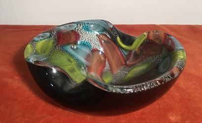 MURANO.
Four-lobed, pinch-edged, four-sided...