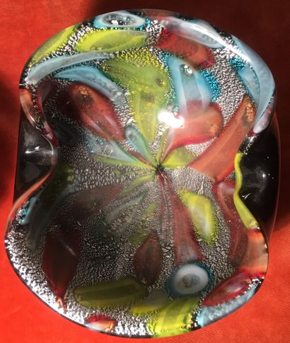 MURANO.
Four-lobed, pinch-edged, four-sided...