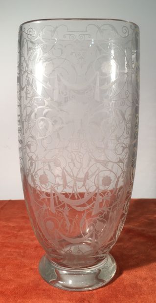 BACCARAT.
Ovoid crystal vase, Michelangelo...