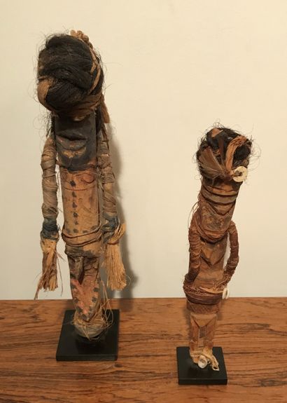 Pair of magic figures in wood and various...