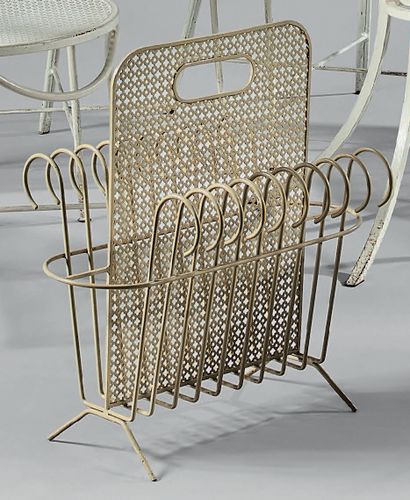Mathieu MATÉGOT (1910-2001) :
Porte-revues...