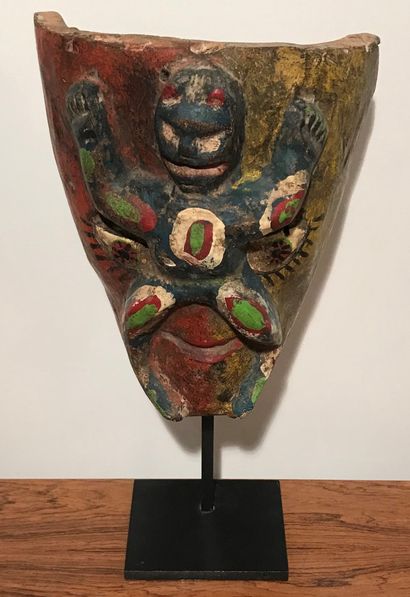 Polychrome mask. Mexico. 
H.: 23 cm.
