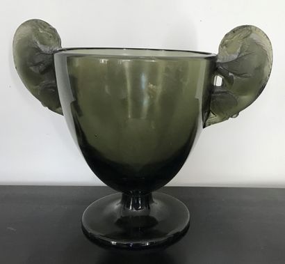 RENE LALIQUE (1860-1945).
Aries vase in green...