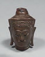 BIRMANIE - XXe siècle.
Polychrome carved...