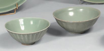 CHINE - Époque SONG (960-1279).
Deux bols...