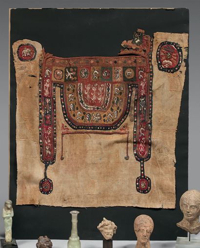 Fragment de tissu copte en lin et laine,...