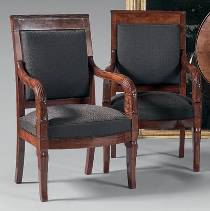 Pair of mahogany armchairs with mouldings,...