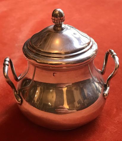 Petit sucrier couvert en argent uni (800),...