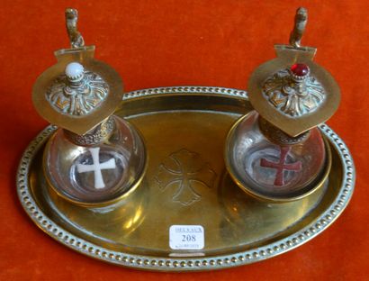 Paire de burettes en verre ou cristal, émaillées...