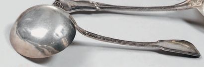 Louche en argent (800), modèle à filet, chiffrée...