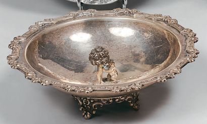 Coupe vide-poches en argent (800), la bordure...