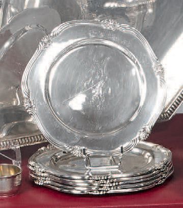 Mexican silver platerie set (800), the edge...