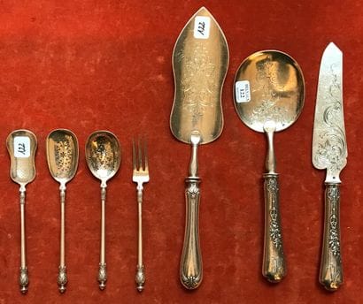 
Set of silver serving pieces (800), including:



-...
