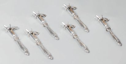 Ensemble en argent (800), comprenant :
-...