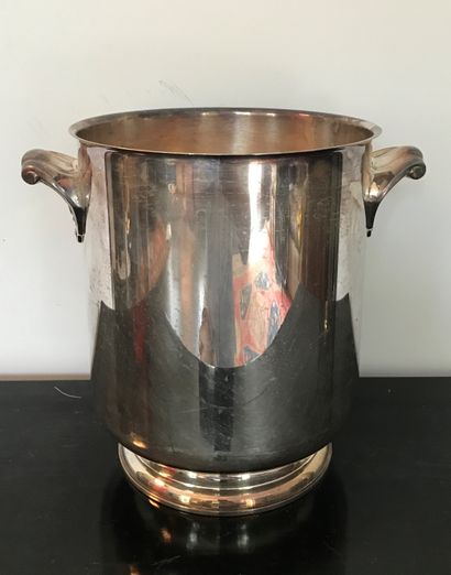 CHRISTOFLE.
Seau à champagne en métal argenté...