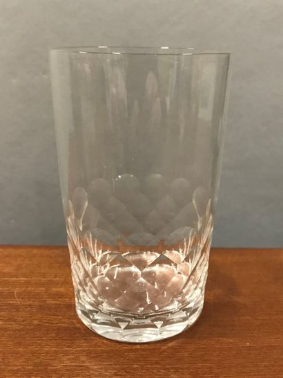 BACCARAT.
Suite de six verres à whisky en...