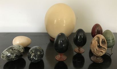 Set consisting of an ostrich egg and eight...