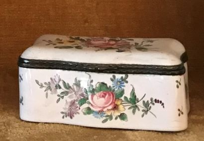 Rectangular earthenware box with polychrome...
