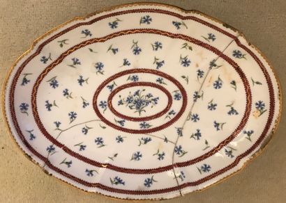 SÈVRES, 18th century.

Porcelain banner with...