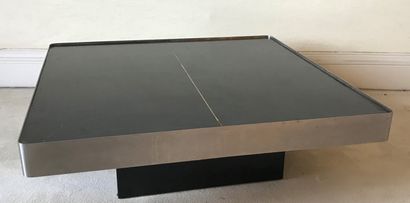 Coffee table of quadrangular shape, the top...