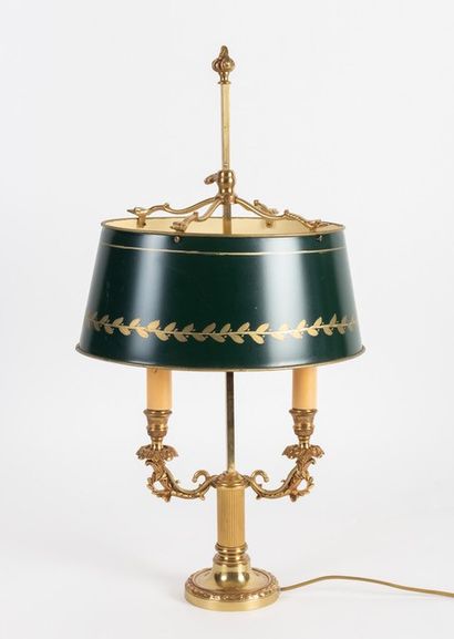Lampe bouillotte en bronze moulé doré, le...