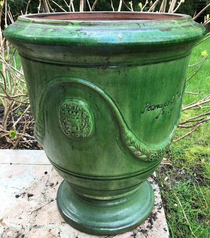 Vase de jardin en terre cuite émaillé vert...