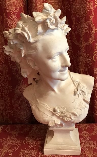 CARPEAUX (d'après) : LE PRINTEMPS.

Buste...