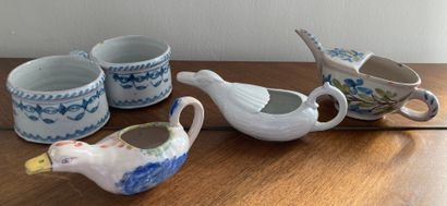 Earthenware trinkets of the 19th century:...