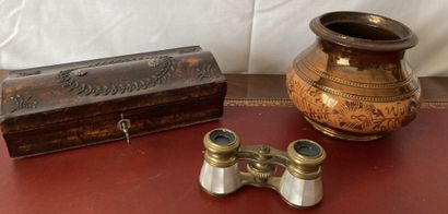 Petit coffret à couture en bois à l'imitation...