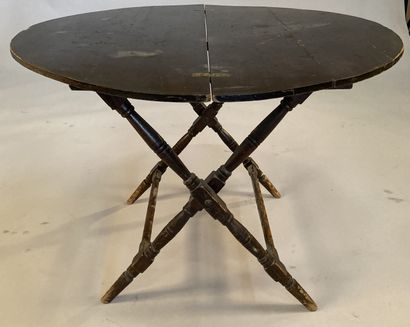 Table in natural wood stained and varnished....