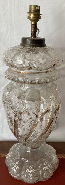 Ancienne lampe à pétrole en verre soufflé...