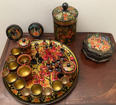 Mannette: Russian lacquer boxes; vodka and...
