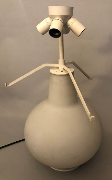 Max INGRAND (1908-1969) :

Lamp model 1853...