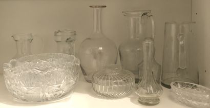 Glassware set: carafes; pitchers; water jugs;...