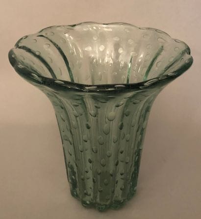 MURANO, BAROVIER et TOSO.

Vase à côtes et...