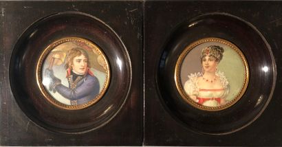 
Two round miniatures : 