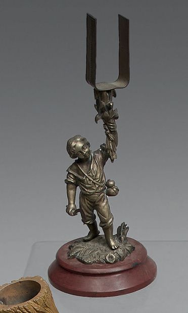 Matchbox holder in bronze with silver patina,...