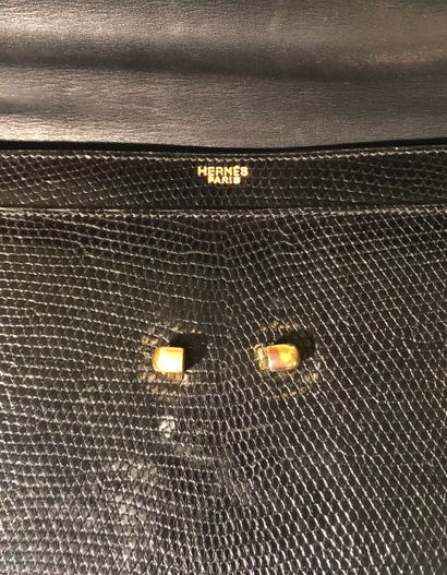 HERMES

Sac en cuir noir.

Modèle 