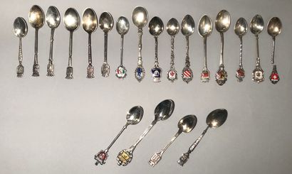 Sixteen small spoons of collection, souvenirs...