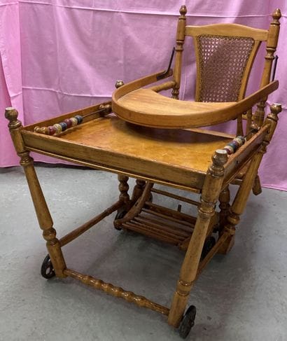 Child's chair in natural wood in two parts,...
