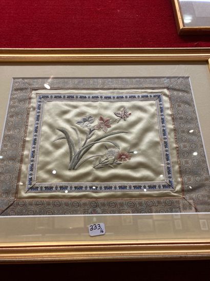 Far Eastern set: painting on fabric representing...