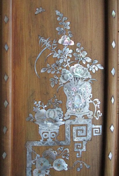 Pair of panels in rosewood with mother-of-pearl...