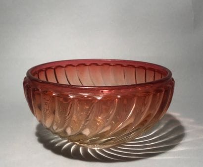 Sponge bowl in Baccarat crystal, model 
