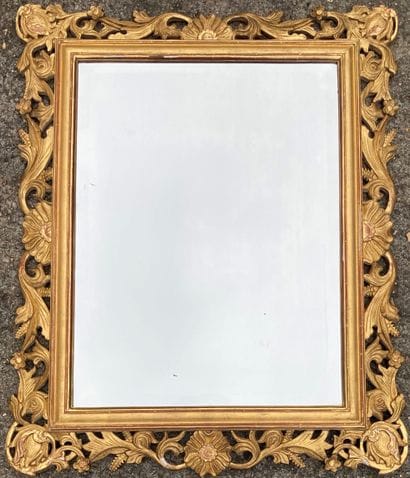 Mirror with moulded gilded wood frame, decorated...