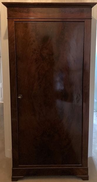 Small mahogany and mahogany veneer cabinet,...