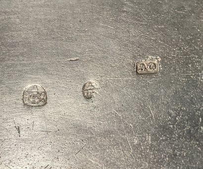 Rectangular silver snuffbox, with sides;...