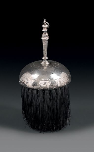 Small silver brush, the truncated conical...