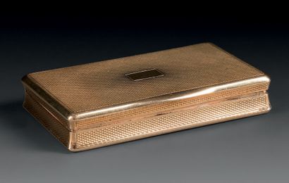 Rectangular gold snuffbox, with guilloche...