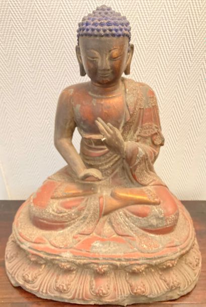 CHINE - XVIIe-XVIIIe siècles.
Wooden Buddha...
